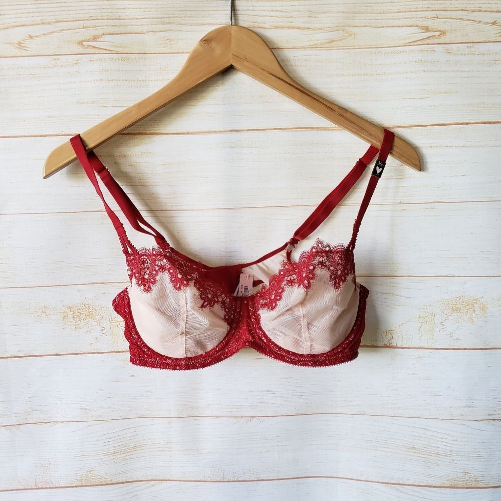 Victoria's Secret Dream Angels Lace Mesh Push-Up Without Padding Bra Size 36C